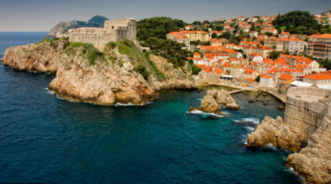 Προορισμοί για ρομαντικούς, αλλά και φαν του Game of Thrones -Οι βγαλμένες από άλλη εποχή πόλεις της Ευρώπης, όπου γυρίστηκε η σειρά [εικόνες] | iefimerida.gr 6