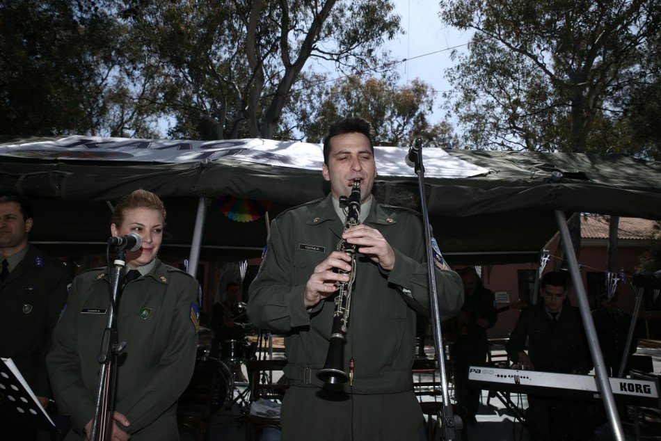 13 φωτογραφίες από το πασχαλινό γλέντι του Πάνου Καμμένου [εικόνες] | iefimerida.gr 6