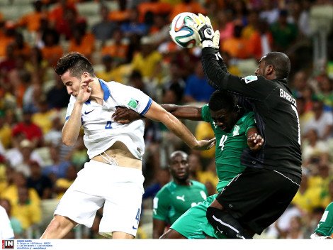 Οταν η Εθνική Ομάδα απογείωσε όλη την Ελλάδα -Καρέ καρέ η πρόκριση άθλος στους «16» [εικόνες] | iefimerida.gr 12