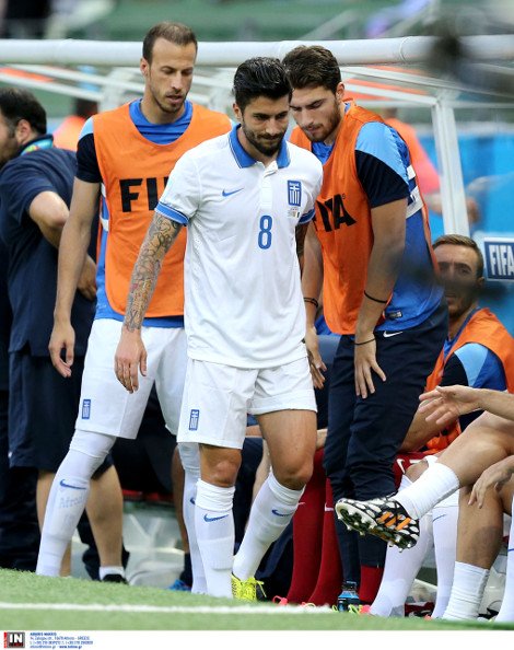 Οταν η Εθνική Ομάδα απογείωσε όλη την Ελλάδα -Καρέ καρέ η πρόκριση άθλος στους «16» [εικόνες] | iefimerida.gr 6