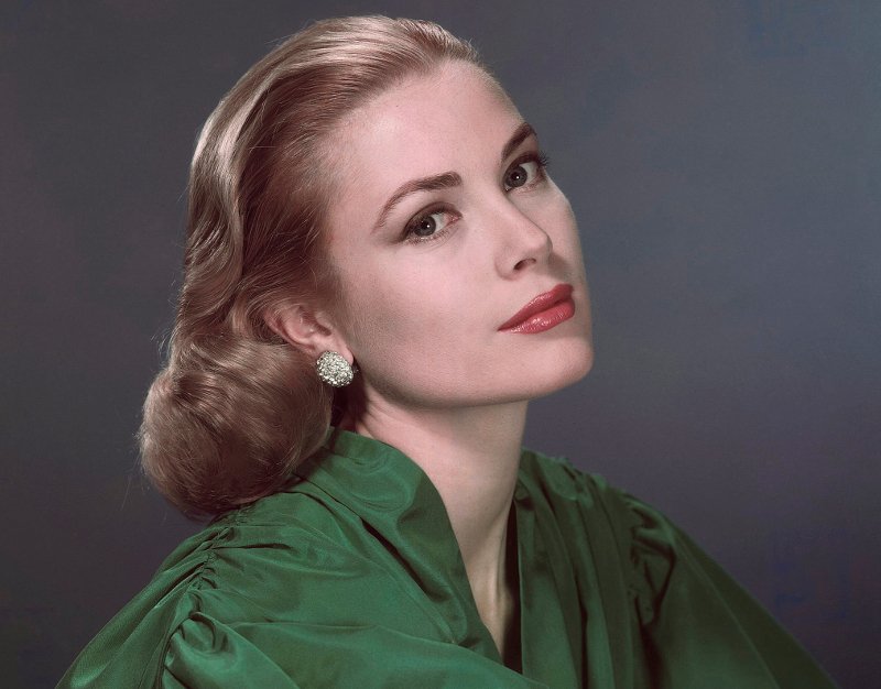 Γιατί η Μέγκαν Μαρκλ είναι η σύγχρονη, μαύρη, Γκρέις Κέλι [εικόνες]  | iefimerida.gr 0