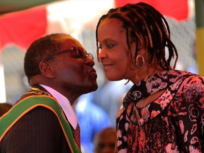 Παρέλαση του κιτς: Οι σύζυγοι των μεγαλύτερων δικτατόρων του πλανήτη [εικόνες] | iefimerida.gr 3