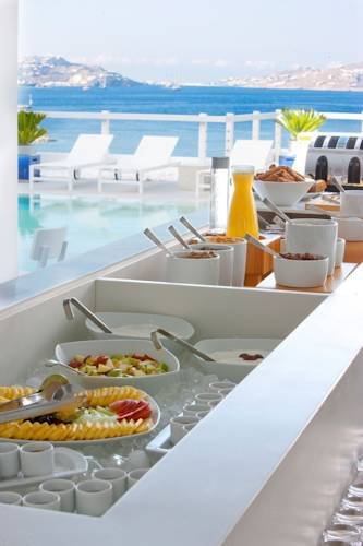 Telegraph: Τα τέλεια ξενοδοχεία για γάμους σε Μύκονο, Σαντορίνη και Ελούντα [εικόνες] | iefimerida.gr 4