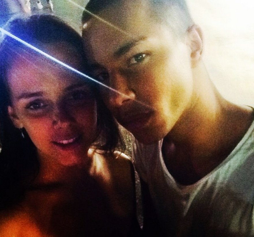 Η εγγονή της Γκρέις Κέλι άφησε το Μονακό για τη Μύκονο -Διακοπές με το αγόρι της [εικόνες] | iefimerida.gr 3