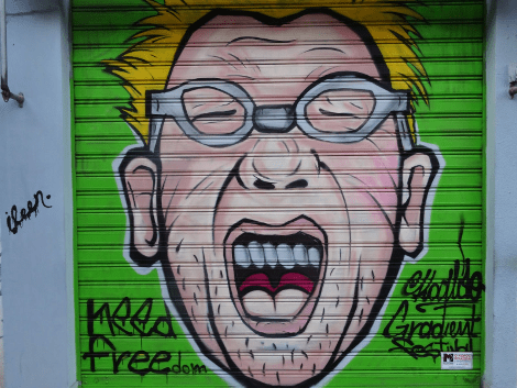 Βάφουν με χρώμα τα Ιωάννινα: Το project «Gradient» δίνει αέρα... τέχνης στους δρόμους και τις γειτονιές [εικόνες] | iefimerida.gr 3