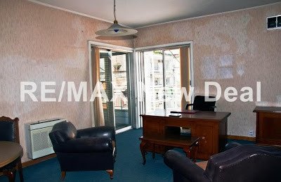 Δείτε το εσωτερικό του γραφείου του Καραμανλή που πωλήθηκε αντί 700.000 ευρώ [εικόνες] | iefimerida.gr 2