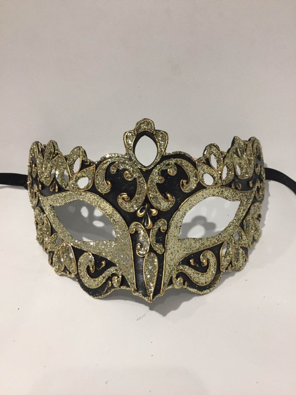 Απόκριες στη Βενετία- Με τις μάσκες του Τομ Κρουζ και της Νικόλ Κίντμαν από τα «Μάτια ερμητικά κλειστά» [εικόνες] | iefimerida.gr 1