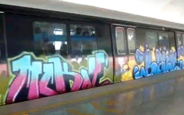 Απίστευτο: 9 μήνες φυλακή και χτυπήματα με ραβδί σε δυο νέους Γερμανούς γιατί έκαναν γκράφιτι [εικόνες]  | iefimerida.gr 2