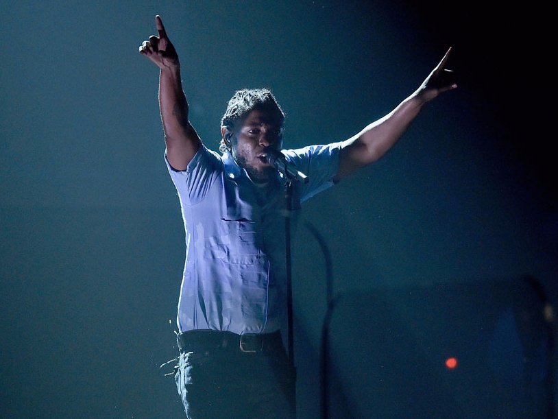 Οι νικητές των βραβείων Γκράμυ – Ξεχώρισαν Σουίφτ, Λαμάρ και Σιράν [εικόνες] | iefimerida.gr 6