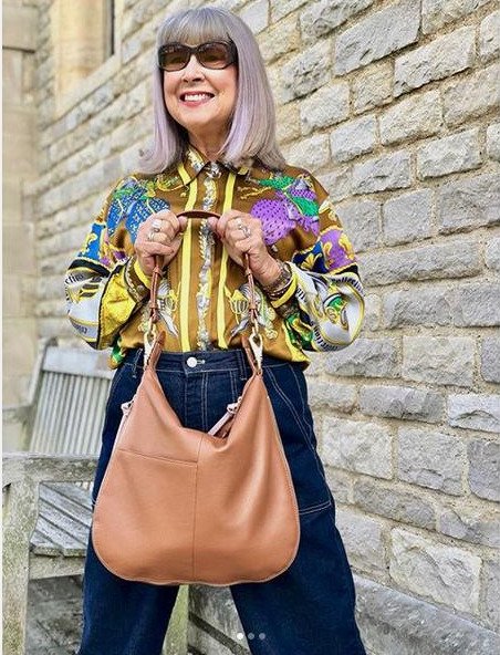 Το στυλ δεν έχει ηλικία – Μια 68χρονη κάνει θραύση στο Instagram [εικόνες]  | iefimerida.gr 4