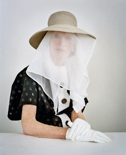 Εκκεντρικές γιαγιάδες βάζουν τα γυαλιά στον στυλιστικό μοδάτο χυλό των νεότερων [εικόνες]  | iefimerida.gr 3