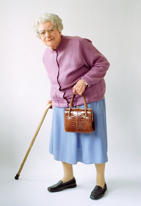 Εκκεντρικές γιαγιάδες βάζουν τα γυαλιά στον στυλιστικό μοδάτο χυλό των νεότερων [εικόνες]  | iefimerida.gr 7