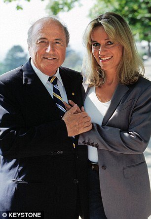 Ζωή σαν ταινία - Γυναίκες, σαμπάνιες, χλιδή και σκάνδαλα για τον 79χρονο Ζεπ Μπλάτερ [εικόνες] | iefimerida.gr 1