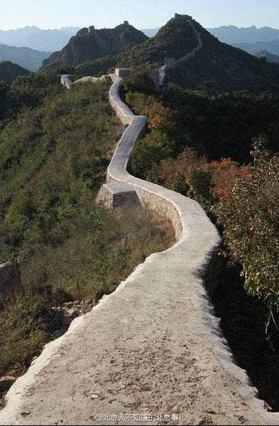 Απίστευτο: Εριξαν... τσιμέντο στο Σινικό τείχος για να το ανακαινίσουν [εικόνες & βίντεο] | iefimerida.gr 1