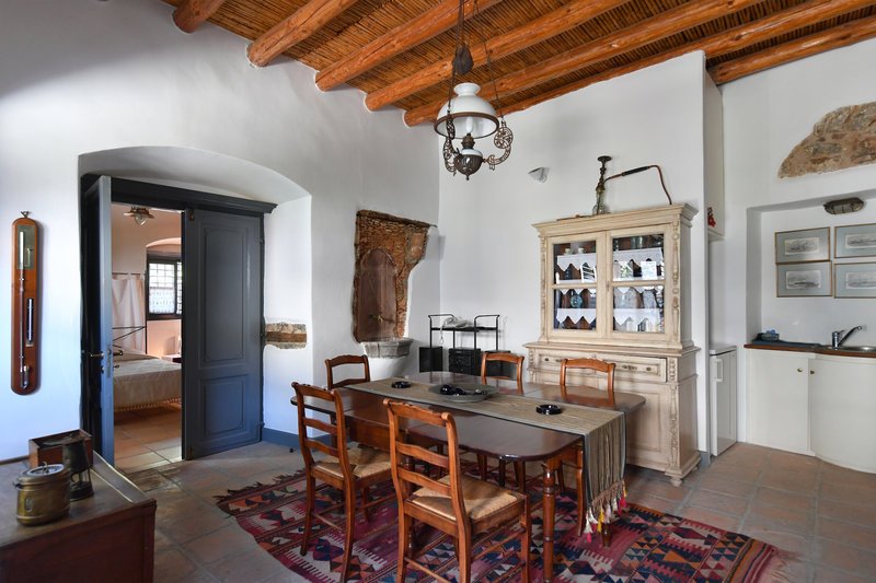 Grande Dame: Ενα από τα ωραιότερα σπίτια της Ελλάδας, η συγκλονιστική κατοικία του Μιαούλη στην Υδρα, πωλείται για 4,5 εκατ. ευρώ [εικόνες] | iefimerida.gr 21