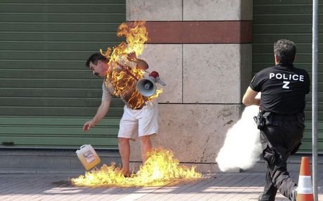Μία συγκλονιστική χρονιά σε φωτογραφίες | iefimerida.gr 1