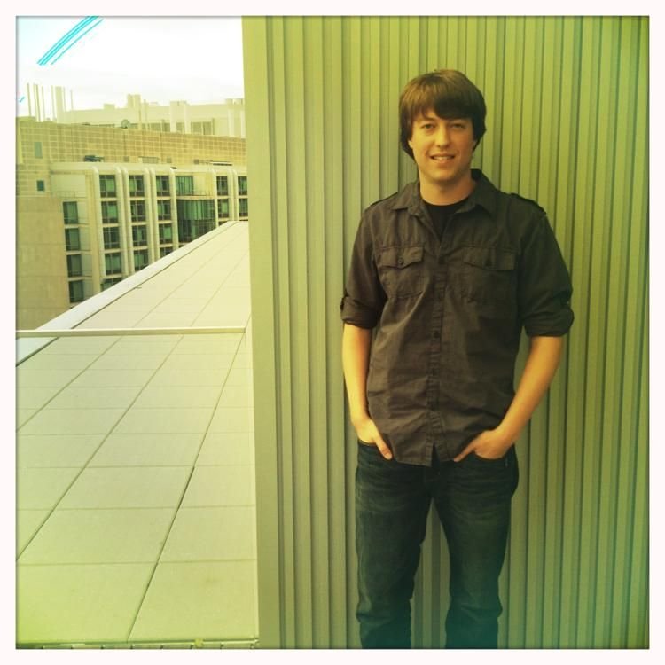 Greg Marra, ο 29χρονος που αποφασίζει τι θα διαβάζουμε εμείς στο Facebook [εικόνες] | iefimerida.gr 2