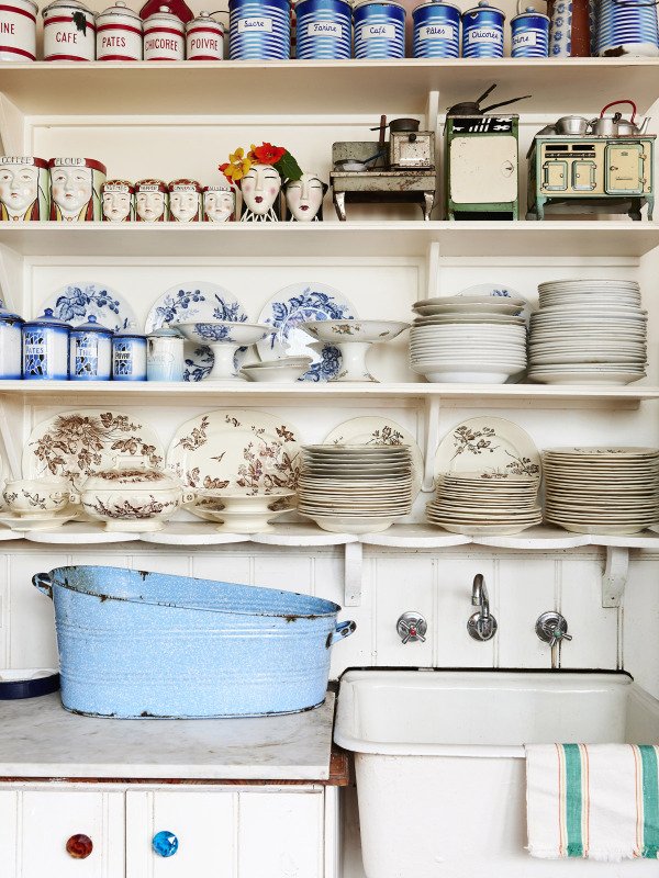 Γεμάτο, παντού: Δείτε το boho σπίτι ενός Αυστραλού ζωγράφου [εικόνες] | iefimerida.gr 13