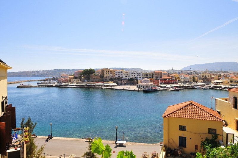 Το... βαρόμετρο των τιμών στα ξενοδοχεία -Σε ποιες πόλεις αυξήθηκαν, σε ποιες μειώθηκαν | iefimerida.gr 0