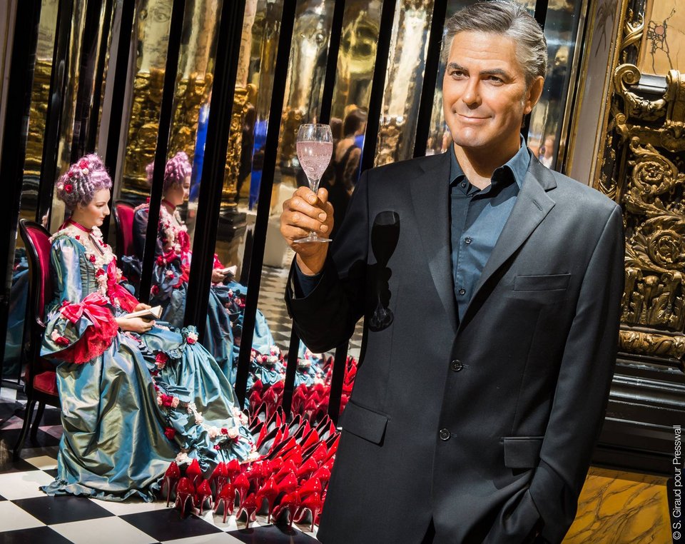 Ο Νίκος Αλιάγας γίνεται κέρινο ομοίωμα στο μουσείο Grevin στο Παρίσι! [εικόνες] | iefimerida.gr 2