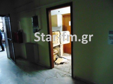 Εκλεψαν 113.000 ευρώ από δημοτική επιχείρηση στα Γρεβενά [εικόνες] | iefimerida.gr 0