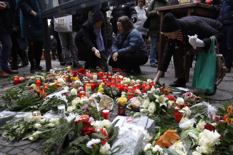 Το Ισλαμικό Κράτος είχε δημοσιεύσει από το Νοέμβριο εγχειρίδιο επιθέσεων με φορτηγά [εικόνες]  | iefimerida.gr 2