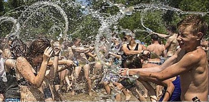 Ετσι είναι να είσαι Ελληνας - Το #growingupgreek κάνει θραύση στο Twitter [εικόνες] | iefimerida.gr 3