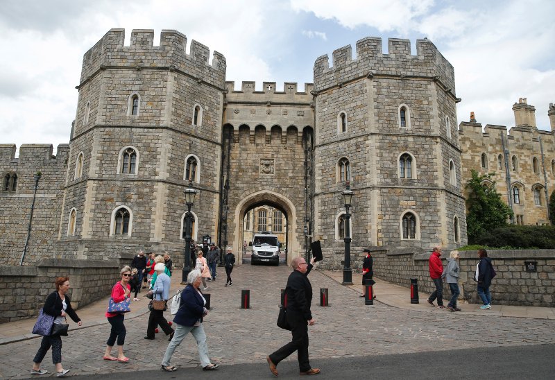 Πώς μπορείς να ευχηθείς προσωπικά στην Μέγκαν Μαρκλ και τον Πρίγκιπα Χάρι για τον γάμο τους [εικόνες] | iefimerida.gr 0