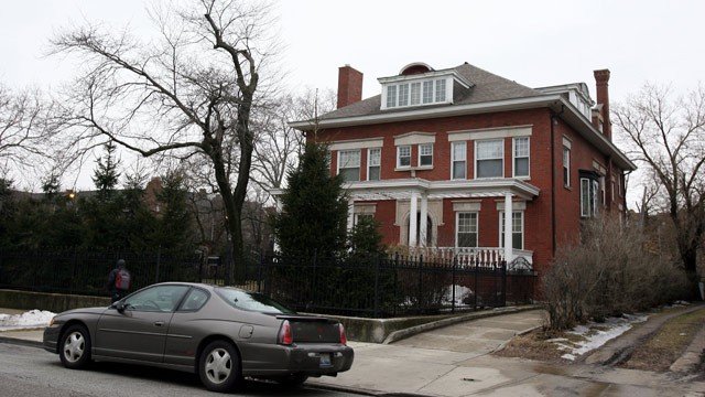 Αυτό είναι το σπίτι του Ομπάμα για το οποίο πλήρωσε 30.000 δολάρια φόρο [εικόνα] | iefimerida.gr 0