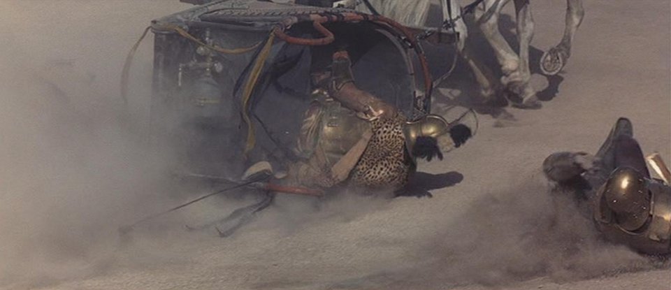 Επικά λάθη που «κατέστρεψαν» αγαπημένες ταινίες -Απίστευτες γκάφες που «γλίτωσαν» στο μοντάζ [εικόνες gif] | iefimerida.gr 1