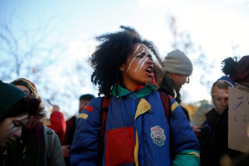 Mεγαλειώδης συγκέντρωση στο Παρίσι -Για την εξάλειψη της βίας κατά των γυναικών [εικόνες] | iefimerida.gr 0