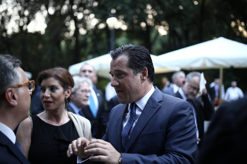 Η Κατερίνα Μάρκου στα κόκκινα, οι κυρίες με τα μαύρα και οι βουλευτίνες με τα έξαλλα ντυσίματα -Ολα όσα έγιναν χθες στους κήπους του Προεδρικού Μεγάρου [εικόνες] | iefimerida.gr 26