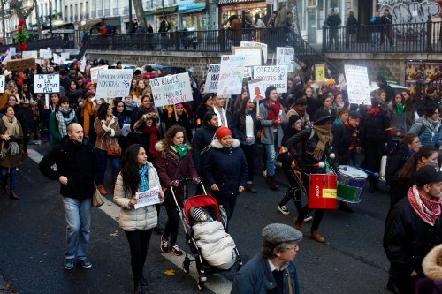 Mεγαλειώδης συγκέντρωση στο Παρίσι -Για την εξάλειψη της βίας κατά των γυναικών [εικόνες] | iefimerida.gr 3