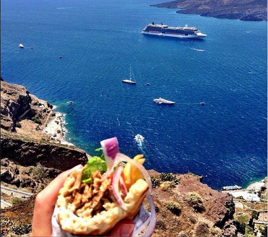 #gyrovision -Το twitter τρολάρει τη Γιουροβίζιον [βίντεο] | iefimerida.gr 1