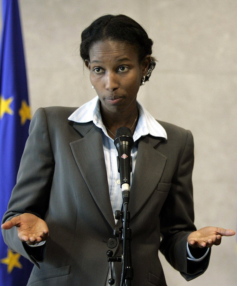 Hirsi Ali: Η αιρετική πρώην μουσουλμάνα που δέχεται απειλές θανάτου -«Το Ισλάμ παρουσιάζει την υποταγή ως ιερό καθήκον» | iefimerida.gr 2