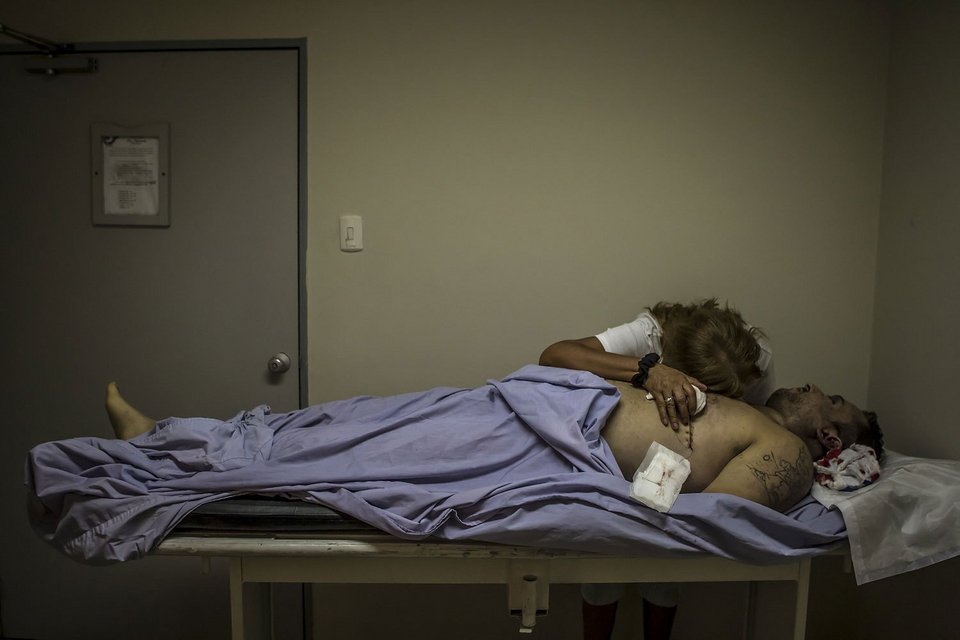 Καζάνι που βράζει η Βενεζουέλα: Συγκλονιστικά στιγμιότυπα από τις αντικυβερνητικές διαδηλώσεις [εικόνες] | iefimerida.gr 9