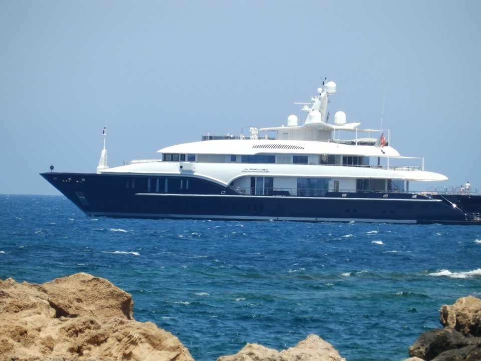 Στα Χανιά το σούπερ γιοτ του πλουσιότερου Ελληνα στον κόσμο -Εκεί θα γιορτάσει τα γενέθλιά του [εικόνες] | iefimerida.gr 0