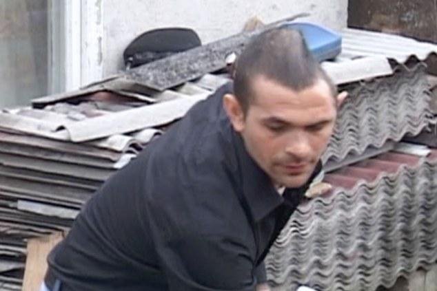 Ο άνδρας με το μισό κρανίο -Παραμορφώθηκε έπειτα από σοβαρό ατύχημα που παραλίγο να του κοστίσει τη ζωή [εικόνες] | iefimerida.gr 3