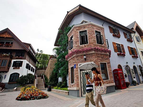 Διάσημο αυστριακό χωριό «μετακόμισε» στην Κίνα! [εικόνες] | iefimerida.gr 1