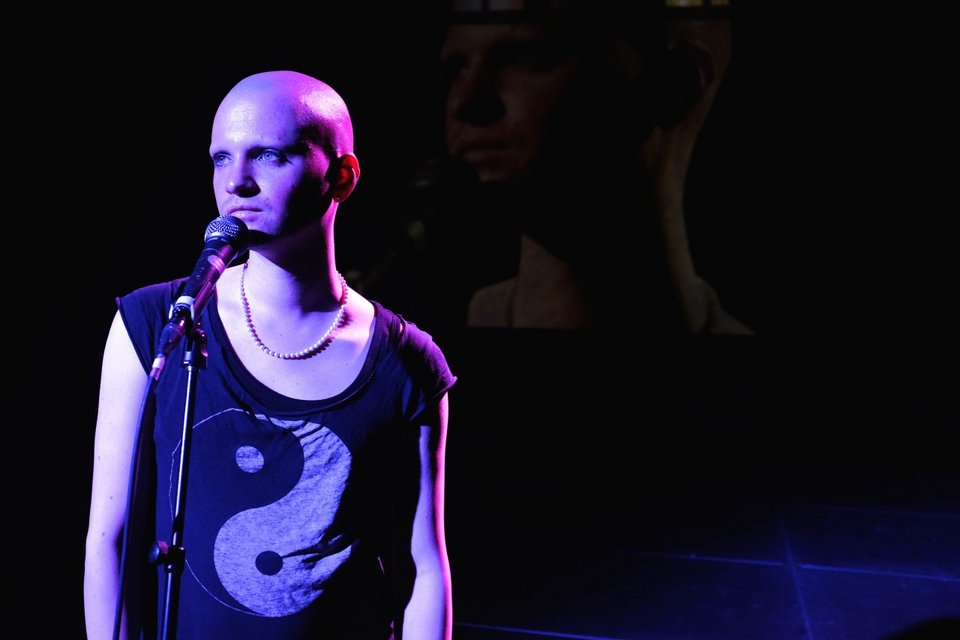 Ενας punk electropop «Αμλετ» στη Στέγη Γραμμάτων & Τεχνών | iefimerida.gr 0