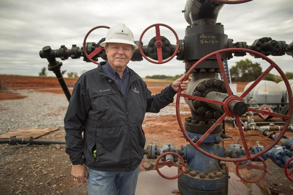 Χάρολντ Χαμ: Ο βαρόνος του πετρελαίου που έχασε 12 δισ. δολάρια σε τρεις μήνες από την πτώση στην τιμή του «μαύρου χρυσού» [εικόνες] | iefimerida.gr 1