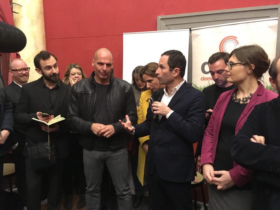 Η ριζοσπαστική Αριστερά των Βαρουφάκη και Μπενουά Αμόν: Ετοιμάζονται για τις ευρωεκλογές του 2019 | iefimerida.gr 2