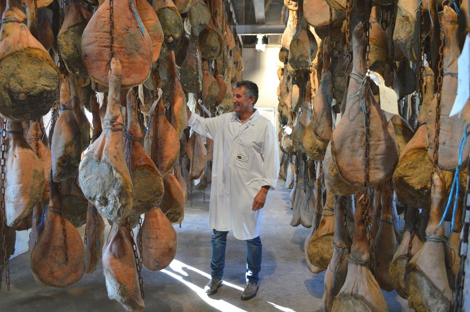 Προσούτο Jamon Iberico, το καλύτερο στον κόσμο -Από μαύρους χοίρους [εικόνες] | iefimerida.gr 6