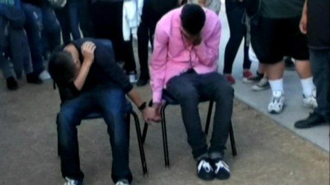 Αυτές οι σχολικές τιμωρίες πονάνε - Μέχρι μπορεί να φθάσει η «εφευρετικότητα» κάποιων [εικόνες] | iefimerida.gr 0