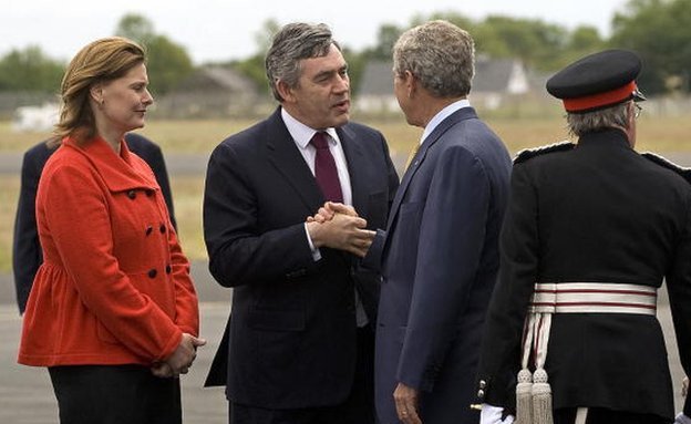 Οι χειραψίες της αμηχανίας -Οταν οι ηγέτες δεν θέλουν να βλέπουν ο ένας τον άλλο [εικόνες] | iefimerida.gr 5