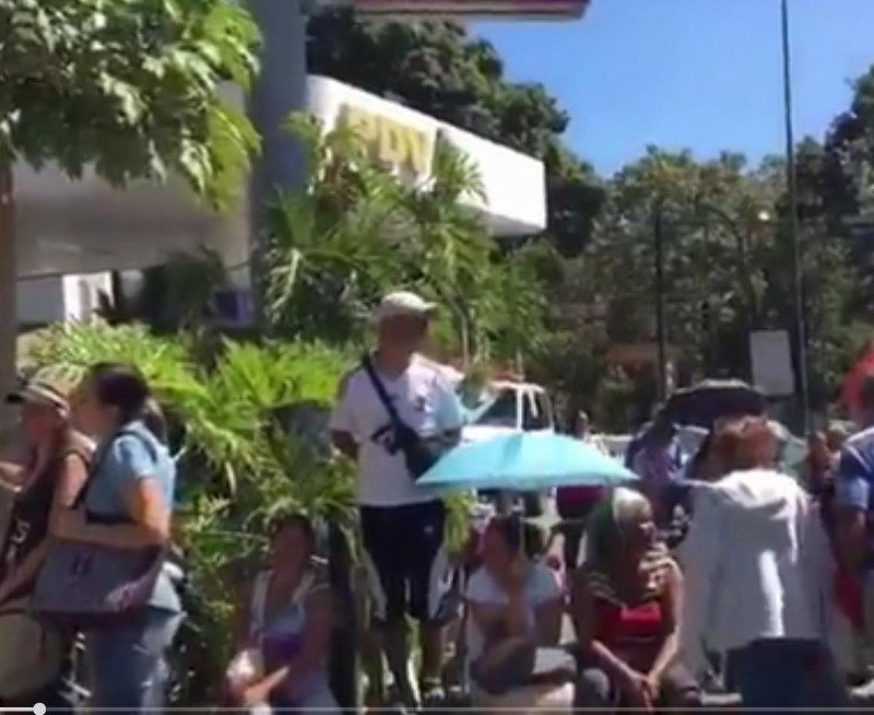 Χάος στα σούπερ μάρκετ του Καράκας -Ο Μαδούρο διέταξε τη μείωση των τιμών [βίντεο] | iefimerida.gr 0