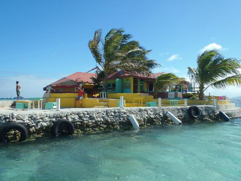 To μοναδικό νησί στον κόσμο που έχει χτιστεί από κοχύλια -Ενας επίγειος, εξωτικός παράδεισος [εικόνες] | iefimerida.gr 9