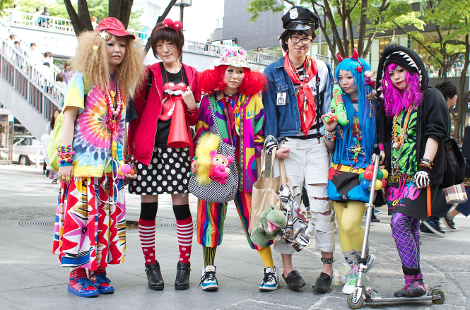 Harajuku: Η πολύχρωμη γειτονιά του Τόκιο που επηρέασε την παγκόσμια μόδα | iefimerida.gr 1