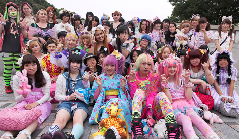 Harajuku: Η πολύχρωμη γειτονιά του Τόκιο που επηρέασε την παγκόσμια μόδα | iefimerida.gr 5