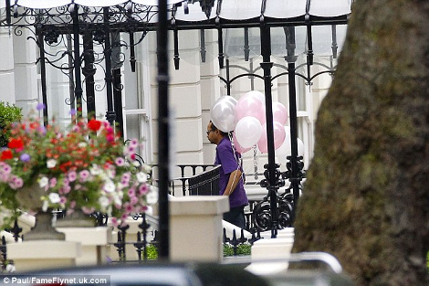 Το κορίτσι του μπαμπά έχει γενέθλια: Η κόρη του Ντέιβιντ Μπέκαμ κλείνει τα 3 και η οικογένεια ετοίμασε μεγάλο πάρτι [εικόνες] | iefimerida.gr 5